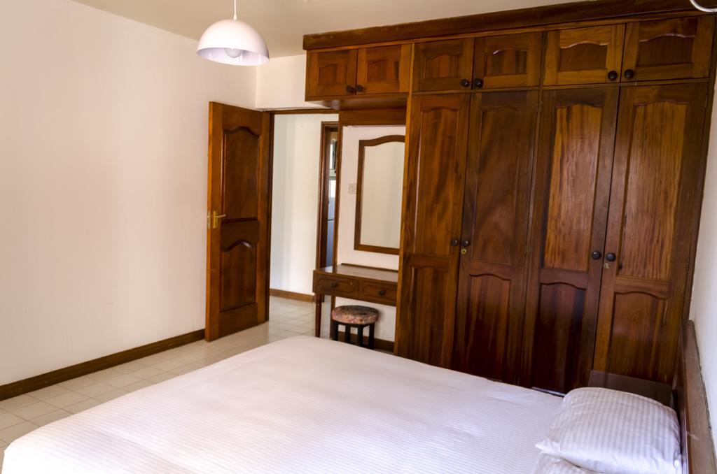 Golf Course Apartments Kampala Luaran gambar
